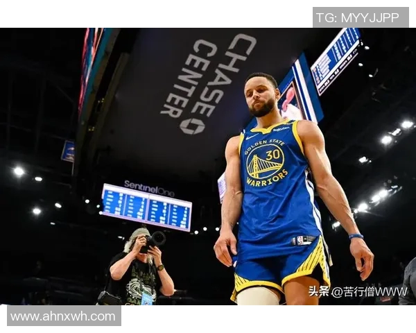 再见库明加！太阳、勇士酝酿2换1交易，1米93后卫辅佐库里争冠